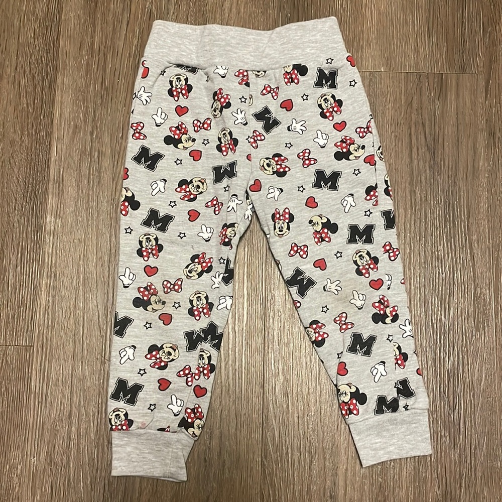 Disney- 3t sweatpants with Minnie